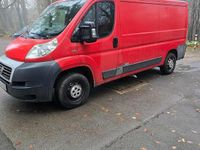 Gebraucht Fiat Ducato 130 PS (95 kW) 2013 Rot Van