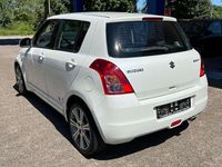Gebraucht Suzuki Swift 92 PS (67 kW) 2008 Weiß Kleinwagen