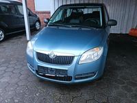 Gebraucht Skoda Fabia 60 PS (44 kW) 2009 Silber Kleinwagen