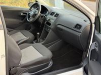 Gebraucht VW Polo Trendline 60 PS (44 kW) 2010 Weiß Kleinwagen