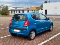 Gebraucht Nissan Pixo 68 PS (50 kW) 2009 Blau Kleinwagen
