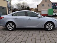 Gebraucht Opel Insignia Edition 140 PS (102 kW) 2012 Silber Limousine