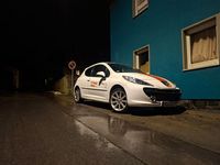 Gebraucht Peugeot 207 150 PS (110 kW) 2008 Weiß Limousine