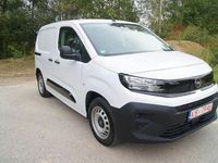 Gebraucht Opel Combo Basis 131 PS (96 kW) 2024 Weiß Van / Kleinbus