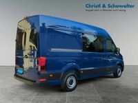 Gebraucht VW Crafter 140 PS (102 kW) 2024 Deep ocean blue Van