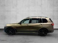 Gebraucht BMW X7 M Sport 530 PS (389 kW) 2025 Grün SUV