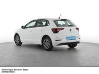 Gebraucht VW Polo Life 80 PS (58 kW) 2023 Weiss Kleinwagen