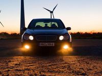 Gebraucht Mercedes C180 143 PS (105 kW) 2004 Schwarz Limousine