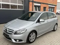 Gebraucht Mercedes B180 109 PS (80 kW) 2013 Silber Kleinwagen