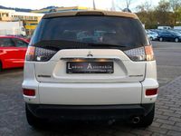 Gebraucht Mitsubishi Outlander Edition 147 PS (108 kW) 2011 Weiß SUV