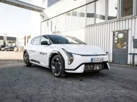 Gebraucht Kia EV4 GT-Line 150 kW (204 PS) 2025 Weiß metallic Limousine