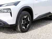 Neu Nissan X-Trail 360º 204 PS (150 kW) 2026 P) (weiss SUV