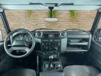 Gebraucht Land Rover Defender 122 PS (89 kW) 2013 Grau Kombi