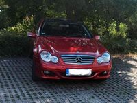 Gebraucht Mercedes CL200 122 PS (89 kW) 2006 Rot Coupé
