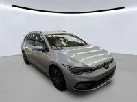Gebraucht VW Golf VIII Active 150 PS (110 kW) 2023 Silber Kombi