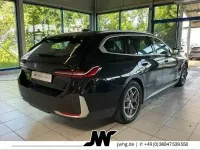 Gebraucht BMW 540 Sport Line 303 PS (222 kW) 2025 Schwarz Limousine