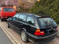 Gebraucht BMW 318 150 PS (110 kW) 2004 Schwarz Kombi