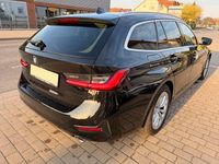 Gebraucht BMW 320 Advantage 190 PS (139 kW) 2020 Schwarz Kombi