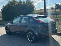 Gebraucht Ford Focus 126 PS (92 kW) 2007 Grau Coupé