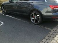 Gebraucht Audi A4 Sport 190 PS (139 kW) 2017 Grau Kombi