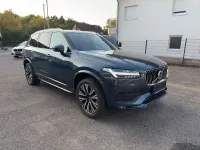 Gebraucht Volvo XC90 Momentum 235 PS (172 kW) 2022 Blau SUV