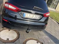 Gebraucht Ford Mondeo Titanium 150 PS (110 kW) 2017 Schwarz Kombi