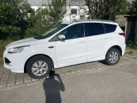 Gebraucht Ford Kuga Individual 179 PS (131 kW) 2015 Weiß SUV