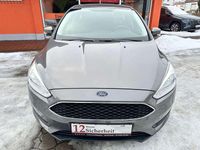 Gebraucht Ford Focus Trend 101 PS (74 kW) 2015 Brisbane braun Limousine