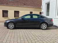 Gebraucht Audi A4 Ambiente 160 PS (117 kW) 2010 Schwarz Limousine