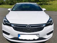 Gebraucht Opel Astra Ultimate 160 PS (117 kW) 2017 Weiß Limousine
