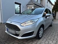 Gebraucht Ford Fiesta Trend 95 PS (69 kW) 2015 Silber Kleinwagen