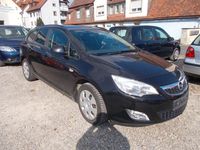 Gebraucht Opel Astra Design Edition 116 PS (85 kW) 2011 Schwarz Kombi