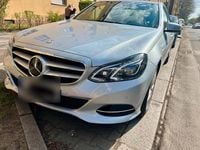 Second-hand Mercedes E300 231 CP (169 kW) 2013 Albastru Berlinǎ