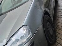 Second-hand VW Golf V 120 CP (88 kW) 2004 Maro Hatchback