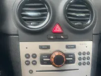 Usata Opel Corsa 80 CV (58 kW) 2008 Argento Utilitaria