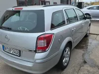 Gebraucht Opel Astra Edition 116 PS (85 kW) 2008 Silber Limousine