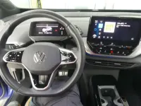 Gebraucht VW ID.4 Pro Performance 150 kW (204 PS) 2023 Blue dusk metallic/schwarz SUV