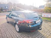 Gebraucht Opel Insignia 163 PS (119 kW) 2014 Schwarz Kombi