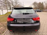 Gebraucht Audi A1 Ambition 86 PS (63 kW) 2011 Phantomschwarz perleffekt Kleinwagen