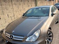 Gebraucht Mercedes CLS320 224 PS (164 kW) 2008 Beige Limousine