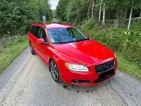 Gebraucht Volvo V70 R-Design 114 PS (83 kW) 2012 Rot Kombi