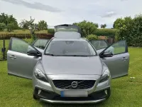 Gebraucht Volvo V40 CC Momentum 120 PS (88 kW) 2016 Grau Kombi