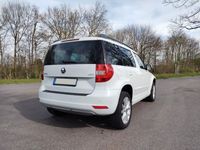 gebraucht Skoda Yeti 1.2 TSI DSG Joy ALU wenig Kilometer