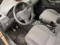 Gebraucht Opel Meriva 77 PS (56 kW) 2009 Gold Van / Kleinbus