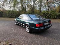 Second-hand Audi A8 300 CP (220 kW) 1998 Verde Berlinǎ