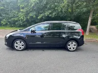 Gebraucht Peugeot 5008 Platinum 150 PS (110 kW) 2011 Schwarz Van / Kleinbus