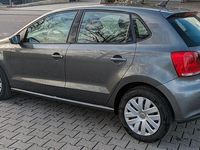 Gebraucht VW Polo Comfortline 90 PS (66 kW) 2011 Grau Kleinwagen