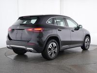 Second-hand Mercedes GLA250 163 CP (119 kW) 2025 Negru SUV