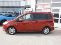 Gebraucht Ford Tourneo Courier Titanium 101 PS (74 kW) 2021 Cranberryrot metallic Van / Kleinbus