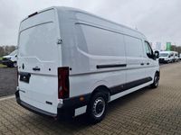 Gebraucht Renault Master 131 PS (96 kW) 2025 Weiss Van / Kleinbus